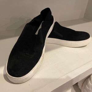 Steve Madden slip on tennis shoes